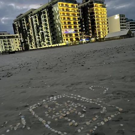 Mamaia Nord,navodari 8th Floor Sea View Апартаменты